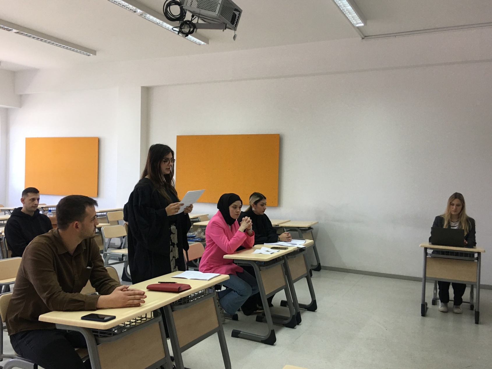 mail trail simultation