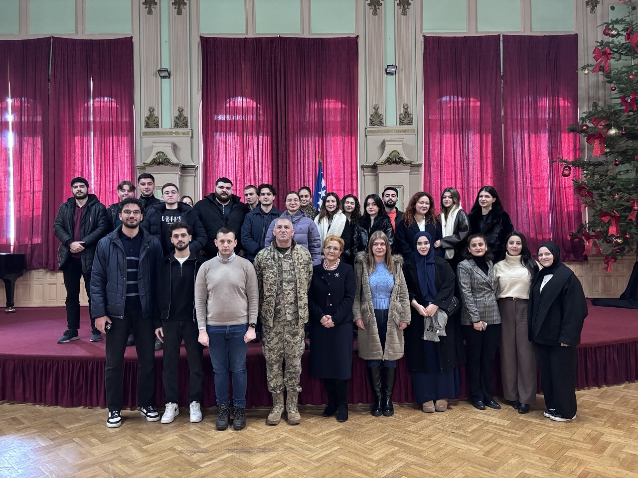 IUS Hukuk Fakültesi Öğrencilerinden Bosna-Hersek Silahlı Kuvvetleri’ne Eğitsel Ziyaret