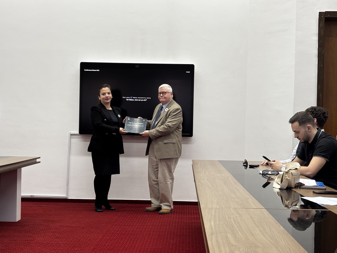 Hakikat ve Adaleti Onurlandırmak: IUS, Srebrenitsa Soykırımı Konulu Oturuma Ev Sahipliği Yapıyor