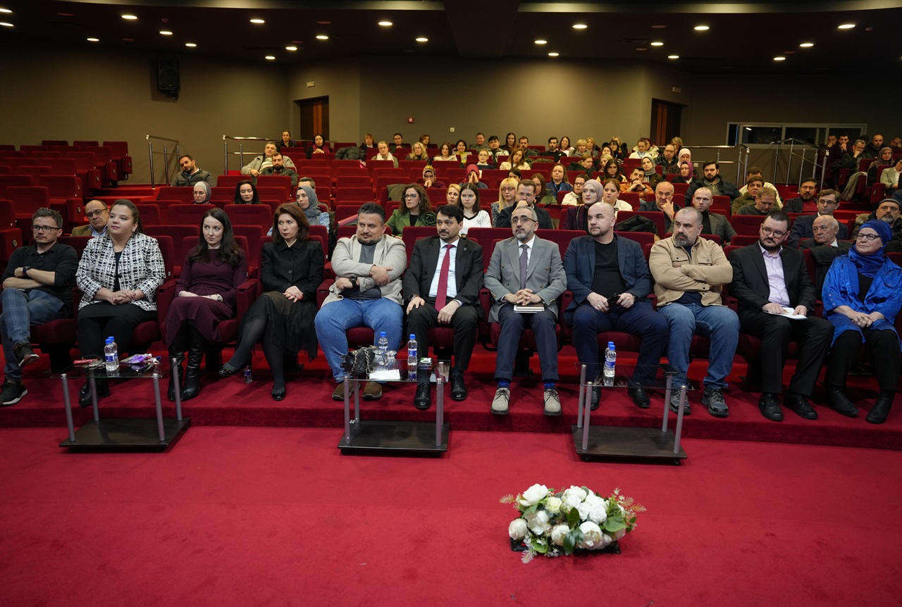 IUS Akademik Konsey Toplantısı, Akademik Başarıları Takdir Etti ve Geleceğe Yönelik Vizyonunu Paylaştı